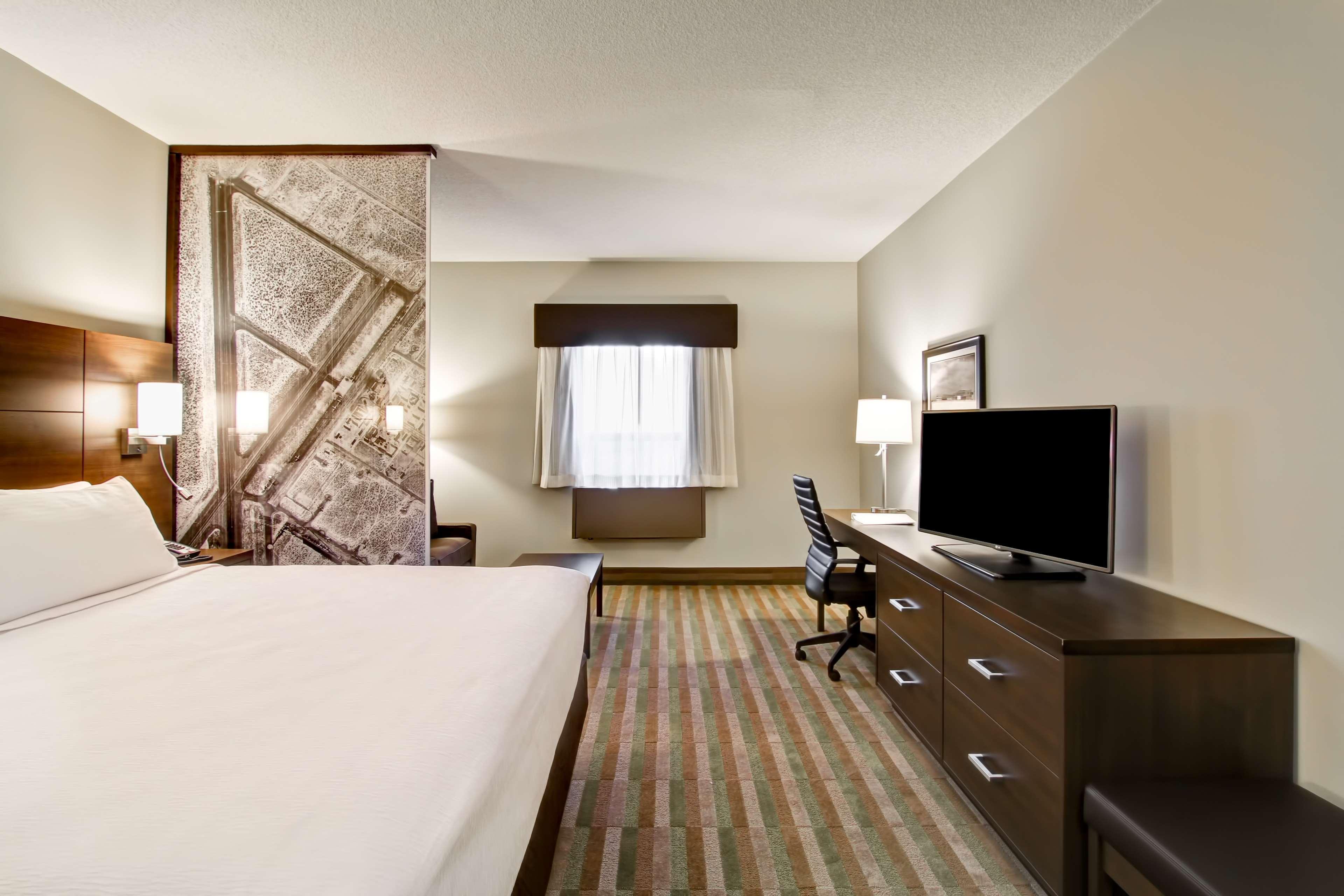 Best Western London Airport Inn & Suites Εξωτερικό φωτογραφία