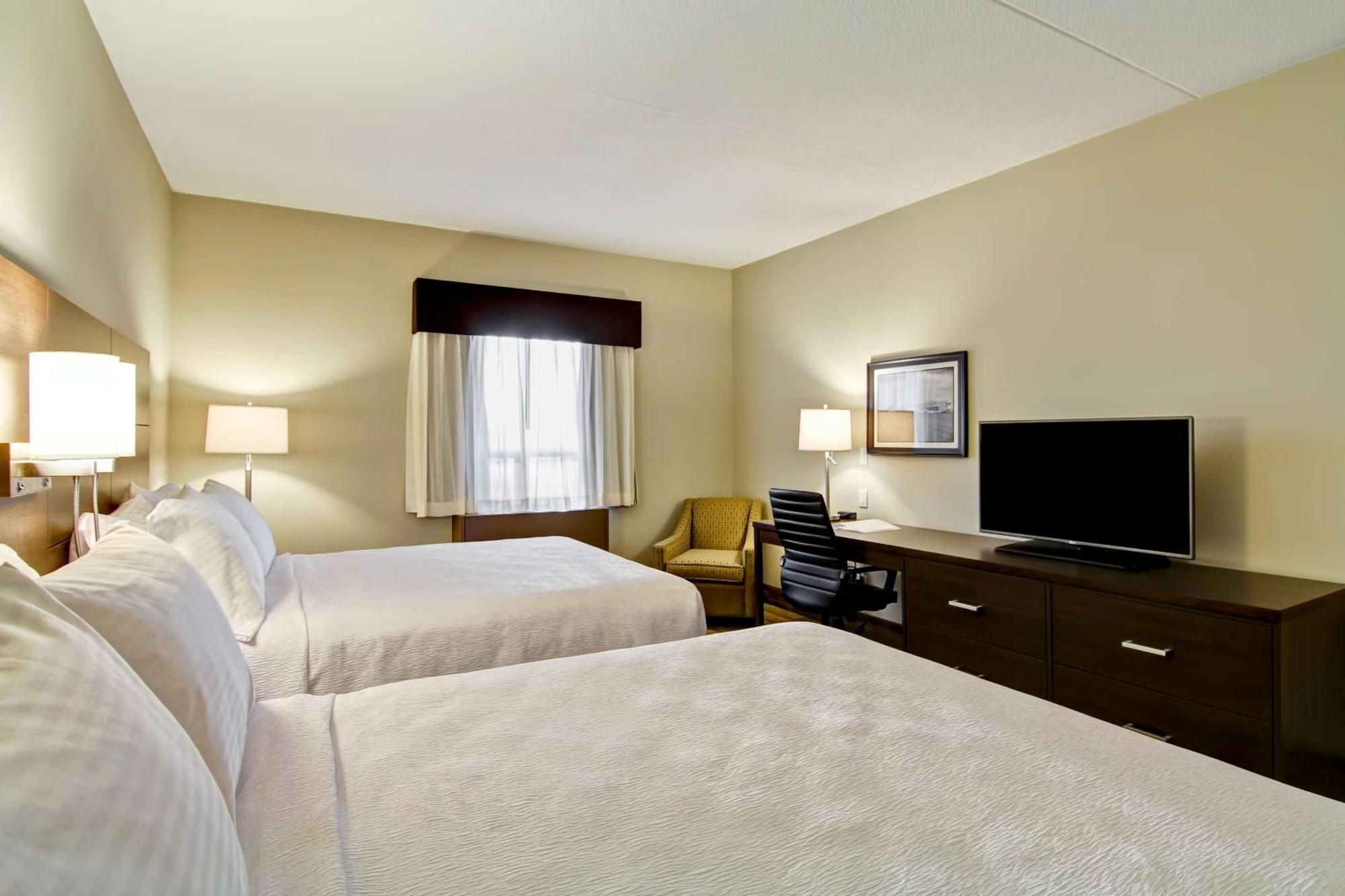 Best Western London Airport Inn & Suites Εξωτερικό φωτογραφία