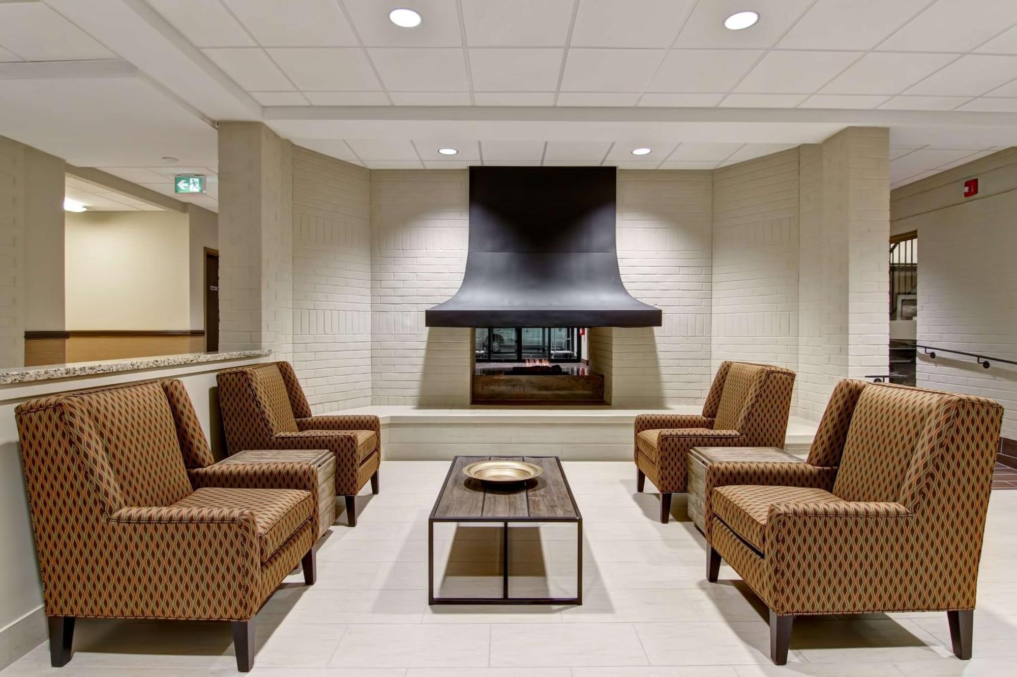 Best Western London Airport Inn & Suites Εξωτερικό φωτογραφία